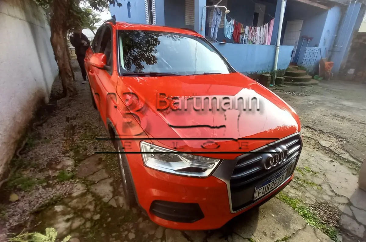 LOTE 001 - Audi Q3