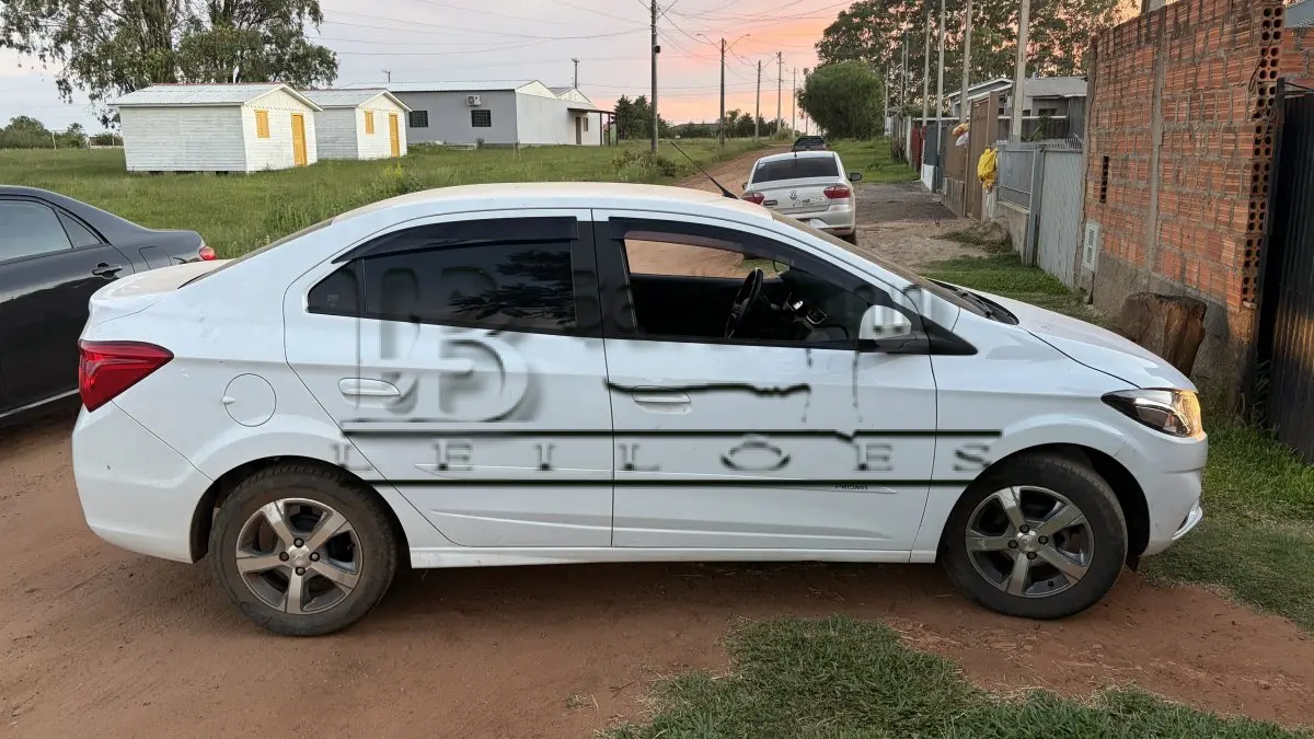 LOTE 001 - PRISMA SEDÃ LTZ 1.4