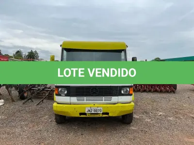 LOTE 001 - Caminhão 1999