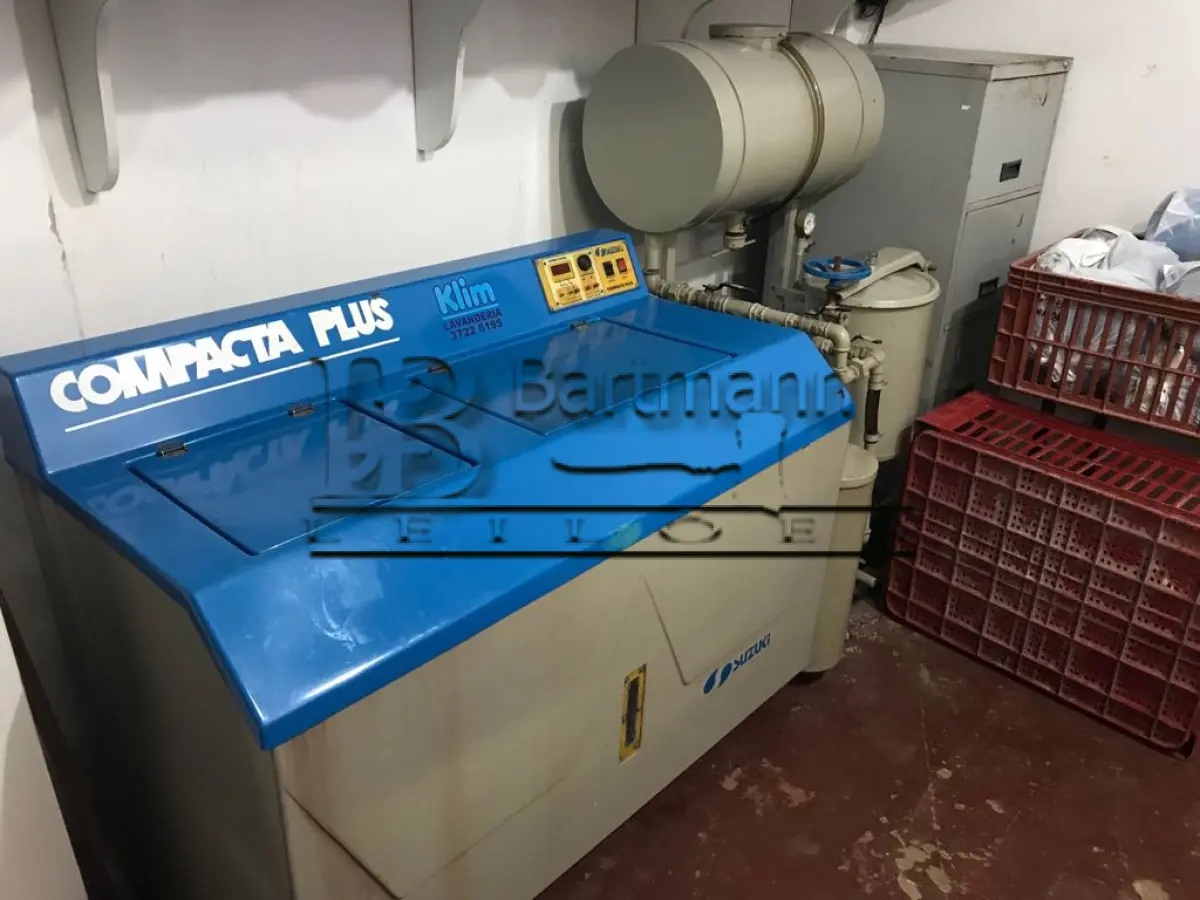 LOTE 001 - Lavadora a seco