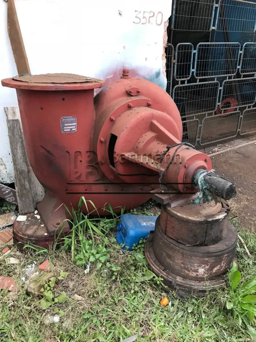 LOTE 001 - bomba de irrigação