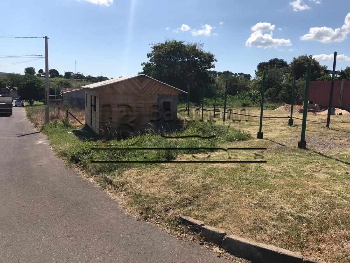 LOTE 001 - Loteamento Eucaliptos