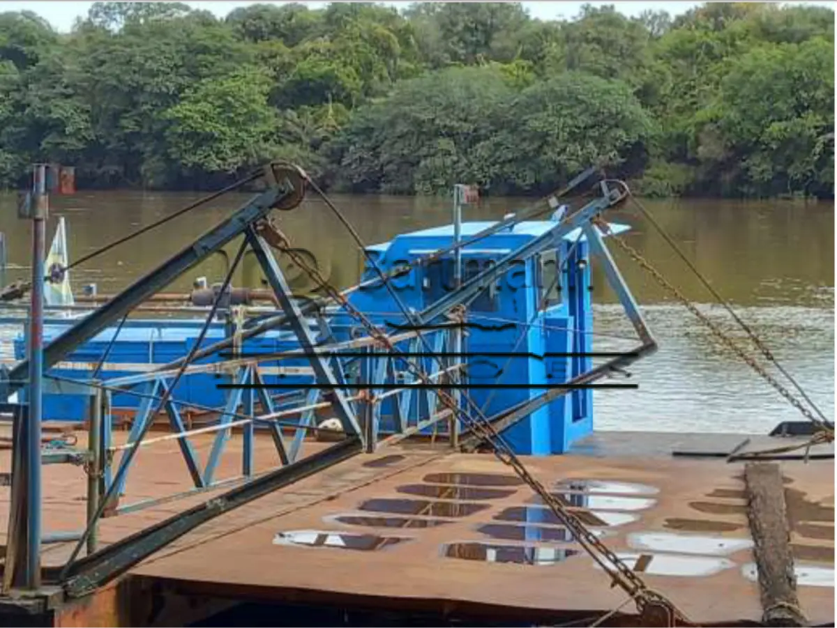 LOTE 002 - Rebocador 1