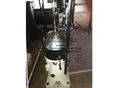 LOTE 001 - Desnatadeira