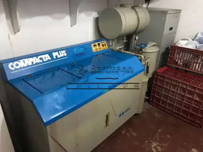 LOTE 001 - Lavadora a seco