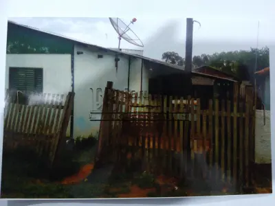 LOTE 001 - Imóvel na rua Ana Francisca