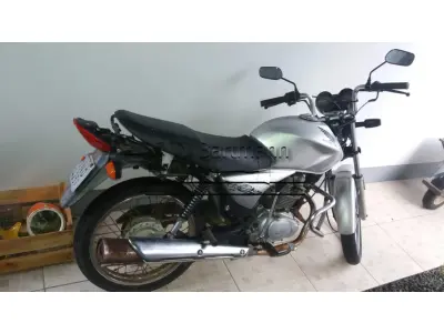 LOTE 001 - MOTO HONDA