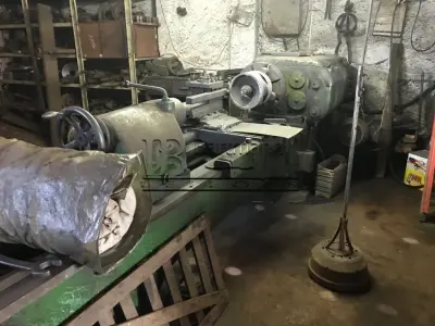 LOTE 002 - Torno Horizontal