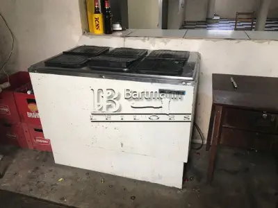 LOTE 005 - 1 (um) freezer horizontal