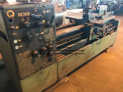 LOTE 001 - Torno Mecânico