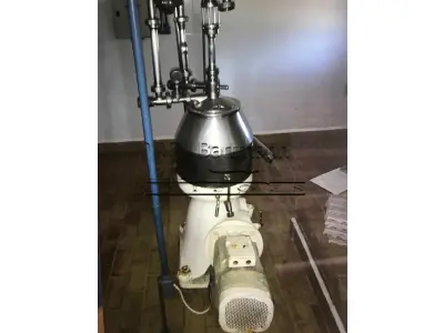 LOTE 001 - Desnatadeira