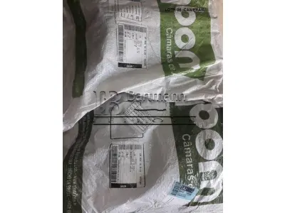 LOTE 006 - Pneus e câmeras de ar