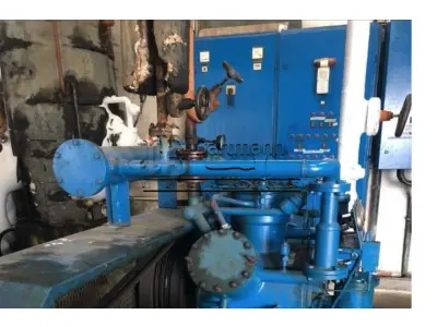 LOTE 001 - Máquina compressora