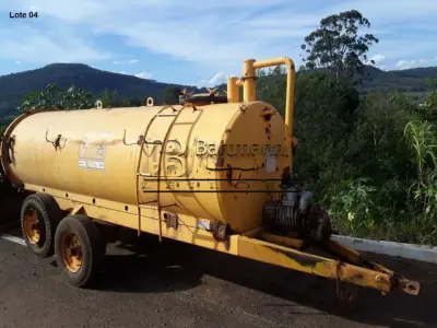 LOTE 004 - Tanque